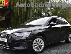 Zwart Gebruikt 2024 Audi A3 Sportback e-tron Proline Sedan | € 34.445 (Eerlijke prijs)