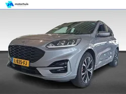 Grijs Gebruikt 2021 Ford Kuga ST-Line SUV | € 20.945 (Eerlijke prijs)