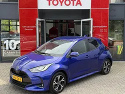 Blauw Gebruikt 2024 Toyota Yaris Hybrid Edition Hatchback | € 24.400 (Goede deal)