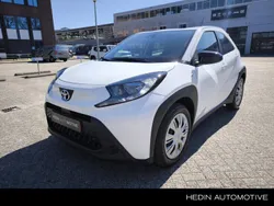 Wit Gebruikt 2024 Toyota Aygo Business Edition Hatchback | € 17.445 (Goede deal)