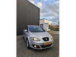 Grijs Gebruikt 2011 Seat Altea XL Copa MPV | € 3.200 (Eerlijke prijs)