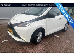 Wit Gebruikt 2017 Toyota Aygo Hatchback | € 7.100 (Eerlijke prijs)