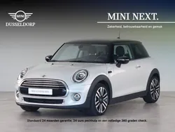 Grijs, metallic lak Gebruikt 2021 Mini Cooper Business Hatchback | € 24.950 (Iets duurder)