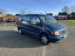 Groen Gebruikt 1998 Mercedes Vito MPV | € 1.350
