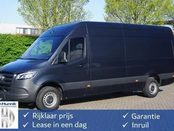 Grijs Nieuw 2024 Mercedes Sprinter Van | € 46.850