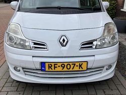 Wit Gebruikt 2012 Renault Grand Modus Night&Day MPV | € 5.975 (Eerlijke prijs)