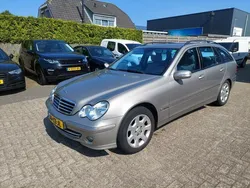 Grijs Gebruikt 2008 Mercedes C200 Avantgarde Stationwagen | € 3.399