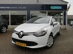 Wit Gebruikt 2016 Renault Clio IV Expression Hatchback | € 8.795 (Eerlijke prijs)