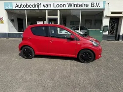 Rood Gebruikt 2013 Toyota Aygo Hatchback | € 6.250 (Iets duurder)
