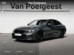 Grijs Gebruikt 2024 BMW 330 Performance Sedan | € 46.900 (Eerlijke prijs)