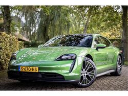Groen Gebruikt 2023 Porsche Taycan Sport Turismo Stationwagen | € 65.950 (Goede deal)