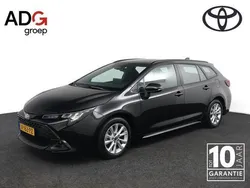 Zwart Gebruikt 2024 Toyota Corolla Active Stationwagen | € 29.950 (Iets duurder)