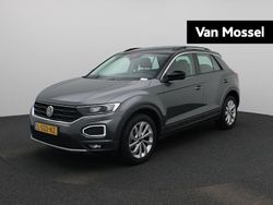 Grijs Gebruikt 2021 VW T-Roc Style SUV | € 21.400 (Goede deal)