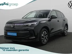 Zwart Gebruikt 2024 VW Tiguan Edition SUV | € 48.950 (Super prijs)