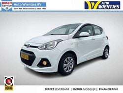 Wit Gebruikt 2017 Hyundai i10 Comfort Hatchback | € 5.950 (Eerlijke prijs)