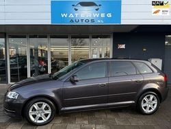 Grijs Gebruikt 2012 Audi A3 Sportback Attraction Hatchback | € 4.950 (Goede deal)