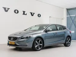 Grijs Gebruikt 2015 Volvo V40 Kinetic Stationwagen | € 14.950 (Eerlijke prijs)