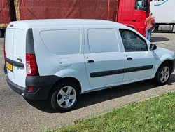 Wit Gebruikt 2010 Dacia Logan Sedan | € 2.000 (Goede deal)
