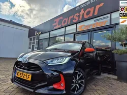 Zwart Gebruikt 2021 Toyota Yaris Edition Hatchback | € 17.950 (Goede deal)