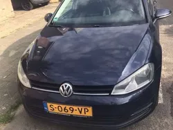 Blauw Gebruikt 2014 VW Golf VII Hatchback | € 8.000 (Eerlijke prijs)