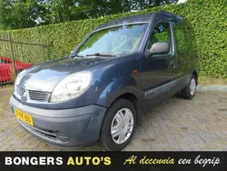 Blauw Gebruikt 2004 Renault Kangoo Expression+ MPV | € 1.500 (Eerlijke prijs)