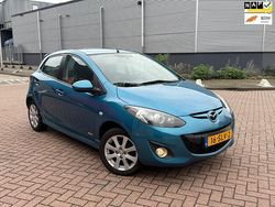 Blauw Gebruikt 2011 Mazda 2 Hatchback | € 3.499 (Eerlijke prijs)