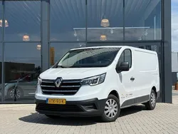 Wit Gebruikt 2023 Renault Trafic Komfort Van | € 21.999 (Eerlijke prijs)