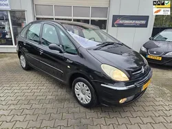 Zwart Gebruikt 2005 Citroën Xsara Picasso Attraction MPV | € 1.450 (Eerlijke prijs)