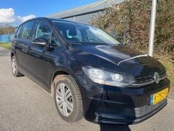 Zwart Gebruikt 2016 VW Touran MPV | € 8.495 (Eerlijke prijs)