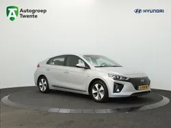Grijs Gebruikt 2019 Hyundai Ioniq Comfort Sedan | € 12.900 (Super prijs)