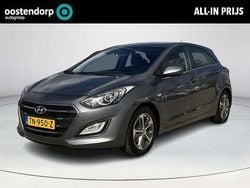 Grijs Gebruikt 2015 Hyundai i30 Hatchback | € 10.750 (Eerlijke prijs)