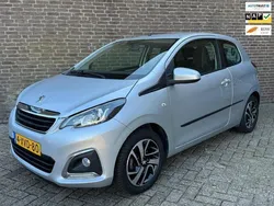 Grijs, metallic lak Gebruikt 2014 Peugeot 108 Allure Hatchback | € 7.490 (Eerlijke prijs)