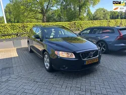 Blauw Gebruikt 2010 Volvo V70 Stationwagen | € 3.450 (Super prijs)