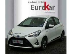 Wit Gebruikt 2017 Toyota Yaris Comfort Sedan | € 13.990 (Eerlijke prijs)