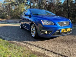 Blauw Gebruikt 2006 Ford Focus ST Hatchback | € 8.250 (Eerlijke prijs)