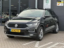 Zwart Gebruikt 2019 VW T-Roc Sport SUV | € 22.995 (Eerlijke prijs)