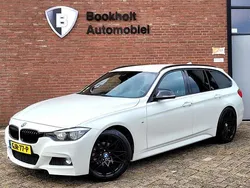 Wit Gebruikt 2018 BMW 320 M Sport Stationwagen | € 23.900 (Eerlijke prijs)