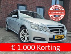 Grijs (metallic) Gebruikt 2010 Mercedes E200 Avantgarde Stationwagen | € 8.500 (Eerlijke prijs)