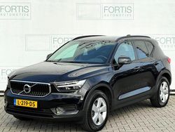 Zwart Gebruikt 2021 Volvo XC40 Momentum SUV | € 28.900 (Goede deal)