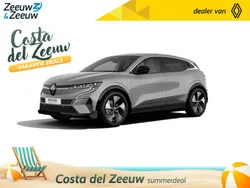 Bleu nocturne Nieuw 2025 Renault Mégane Komfort Hatchback | € 40.350