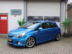 Blauw Gebruikt 2011 Opel Corsa OPC MPV | € 7.499 (Iets duurder)