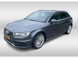Grijs Gebruikt 2015 Audi A3 Ambition Hatchback | € 13.750 (Eerlijke prijs)