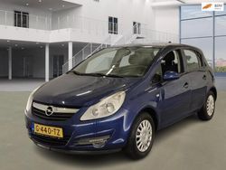 Blauw Gebruikt 2009 Opel Corsa Essentia Hatchback | € 2.250 (Goede deal)