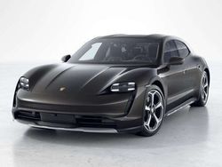 Vulkaangrijs metallic Gebruikt 2022 Porsche Taycan Cross Turismo Sedan | € 67.900 (Super prijs)
