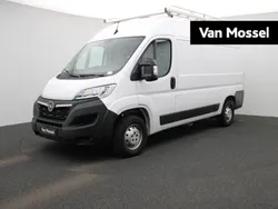 Wit Gebruikt 2023 Opel Movano Van | € 19.900 (Super prijs)