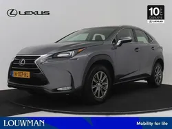Grijs metallic Gebruikt 2017 Lexus NX300h Business Edition SUV | € 28.950 (Eerlijke prijs)