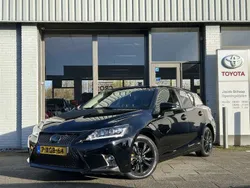 Zwart Gebruikt 2014 Lexus CT200h Luxury Line Hatchback | € 13.399 (Eerlijke prijs)