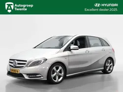 Grijs Gebruikt 2012 Mercedes B200 Ambition MPV | € 12.950 (Eerlijke prijs)