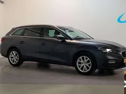 Grijs Gebruikt 2021 Seat Leon Style Stationwagen | € 16.400 (Goede deal)