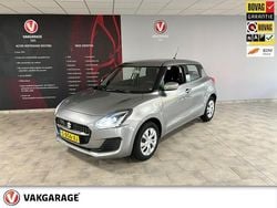 Grijs Gebruikt 2023 Suzuki Swift Comfort Hatchback | € 15.950